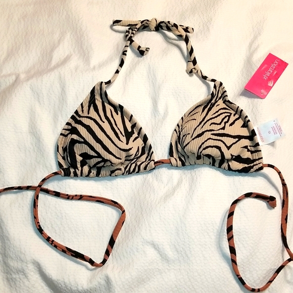 Xhilaration Other - NWT removable padded bikini bra top xs